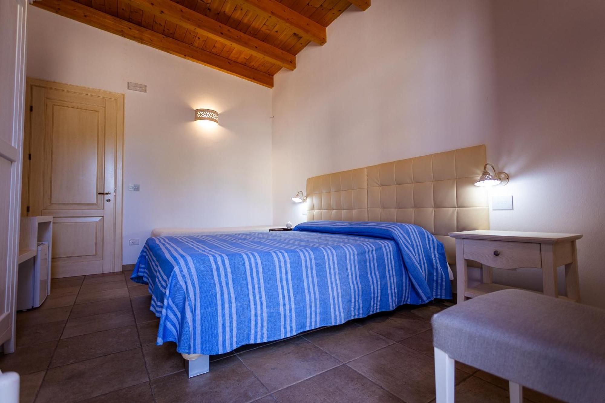Affittacamere Giardino Delle Zie-Vicino Ospedale Cardinale Panico 特里卡塞 外观 照片